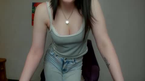 karina online show from 15, 4, 2026