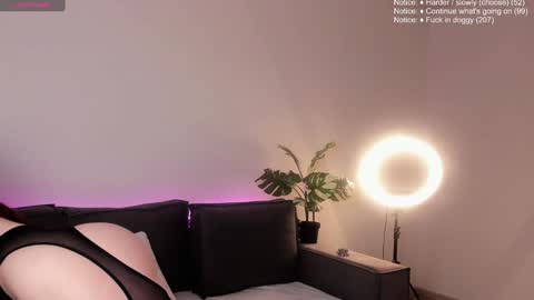 Snapshot of sansa_mur chatting on 9, 1, 2025 Sansa and Alex online show from 9, 1, 2025