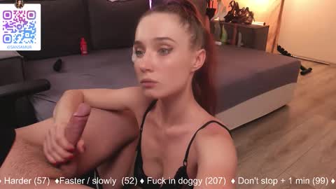 Snapshot of sansa_mur chatting on 3, 11, 2025 Sansa and Alex online show from 3, 11, 2025