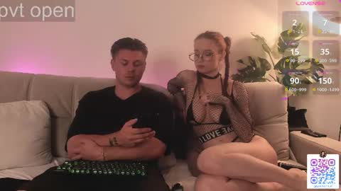 Sansa and Alex online show from 28, 7, 2026