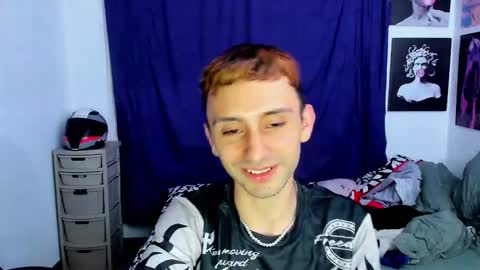 Snapshot of santi_mateo chatting on 1, 2, 2026 Santi online show from 1, 2, 2026