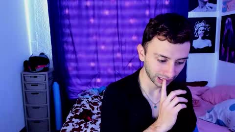 Snapshot of santi_mateo chatting on 8, 2, 2026 Santi online show from 8, 2, 2026