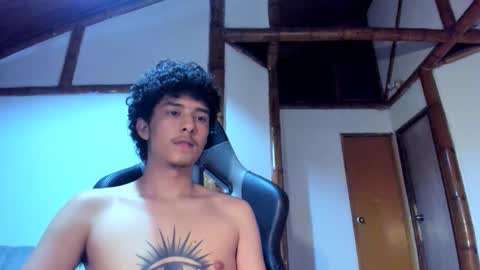 santi_twink19 online show from 27, 2, 2026