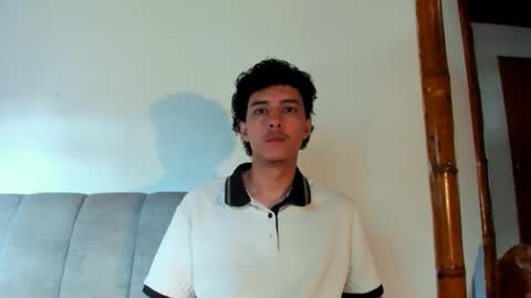 santi_twink19 online show from 2, 6, 2026