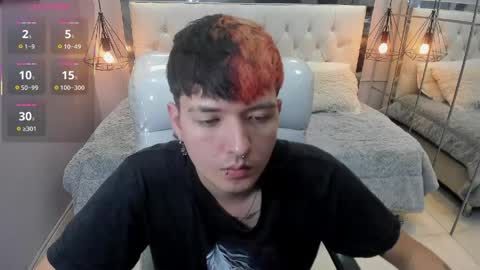 SANTIAGO  online show from 25, 4, 2026