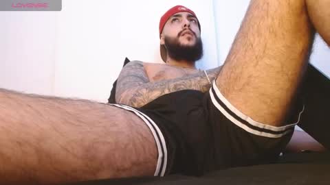 Santiago Hincapiie online show from 28, 4, 2026