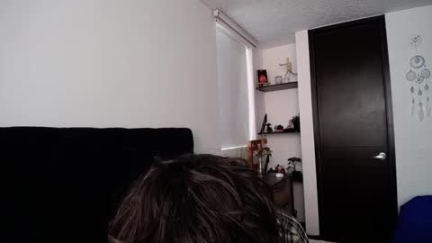 Santii online show from 8, 1, 2025