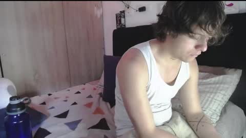 Santii online show from 18, 4, 2026