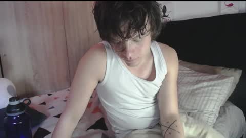 Santii online show from 18, 4, 2026