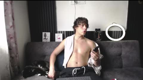 Santii online show from 26, 4, 2026