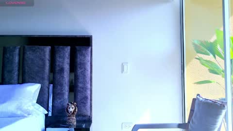 Santiago Seans online show from 25, 4, 2026