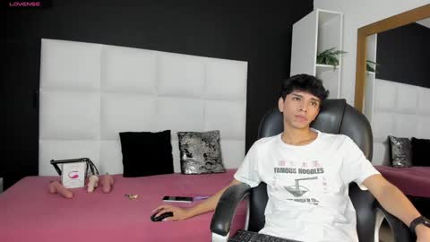 Santiago Carrington online show from 4, 12, 2024