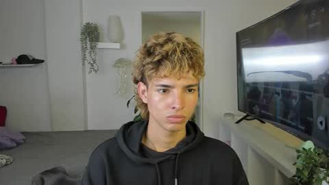 kitty online show from 6, 11, 2025