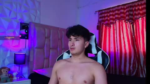 Santyago online show from 18, 1, 2025