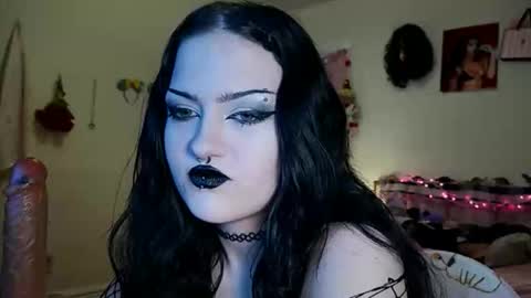 Snapshot of saphirerose1 chatting on 12, 4, 2026 Sapphire online show from 12, 4, 2026