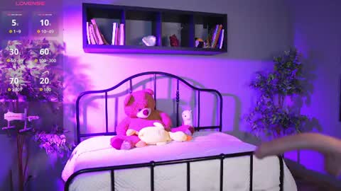 saphyralux online show from 28, 7, 2026