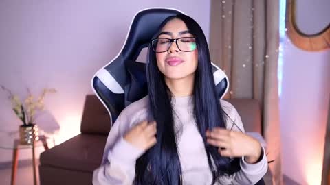 Sara  online show from 27, 12, 2024