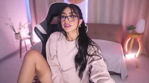 Sara  online show from 3, 2, 2025