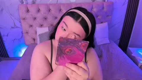 SARA ARIAS  online show from 27, 11, 2025