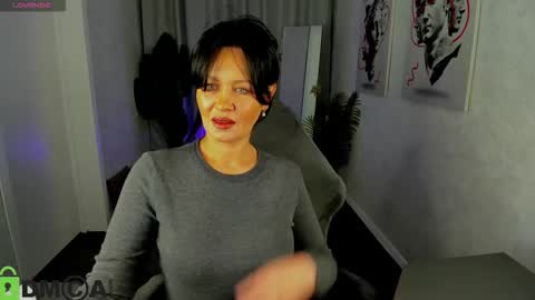 Snapshot of sara_devills chatting on 14, 1, 2026 Sara online show from 14, 1, 2026