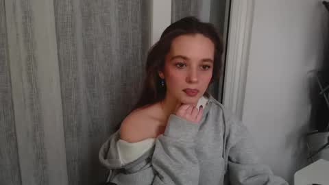 sara_foot online show from 11, 2, 2025