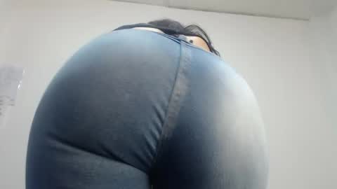 Snapshot of sara_hoffman_4 chatting on 30, 4, 2026 Sara online show from 30, 4, 2026