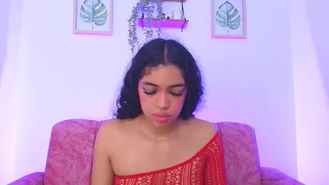 Sara Jhonson  online show from 24, 2, 2025