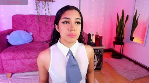 Sara Jhonson  online show from 30, 7, 2026