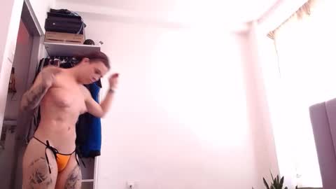 sara_johnson__ online show from 16, 3, 2026