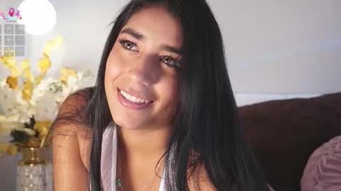  Sara Jones  online show from 26, 2, 2026