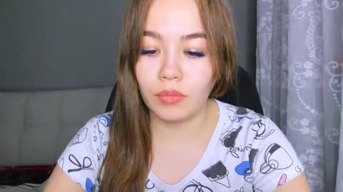 Snapshot of sara_kox chatting on 4, 2, 2025 sara_kox online show from 4, 2, 2025