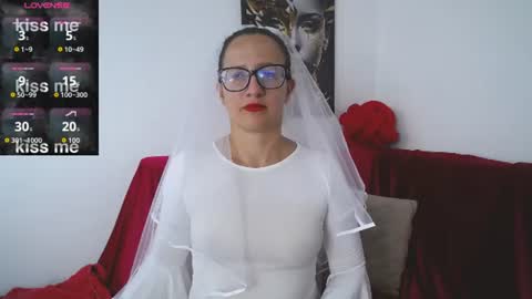 Sara   online show from 9, 6, 2026