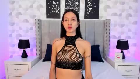 SARA SANTACRUZ online show from 11, 3, 2026