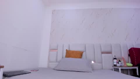 Snapshot of sara_sm1th_ chatting on 28, 5, 2026 sara_sm1th_ online show from 28, 5, 2026