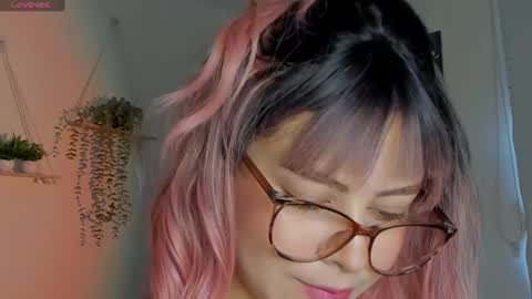Snapshot of sara_sweett9 chatting on 14, 6, 2026 sara_sweett9 online show from 14, 6, 2026