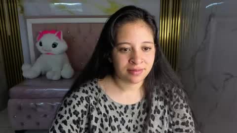 Snapshot of sara_tellez_s chatting on 28, 5, 2026 Sara T. online show from 28, 5, 2026