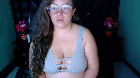 sara_thonson_ online show from 27, 12, 2024