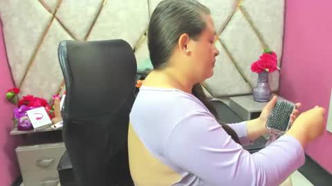 sara_thonson_ online show from 21, 4, 2026