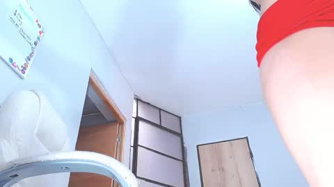 Snapshot of sara_y_rauw chatting on 10, 2, 2026 Sara online show from 10, 2, 2026