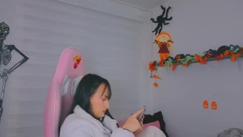 Sarah Ramirez online show from 22, 10, 2025