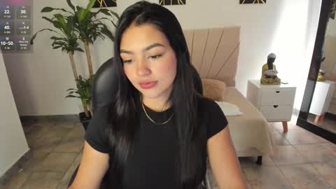 saraa_stormy online show from 25, 3, 2026