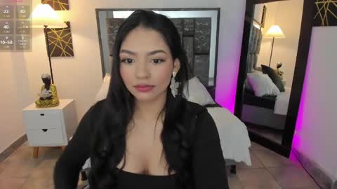 saraa_stormy online show from 9, 5, 2026