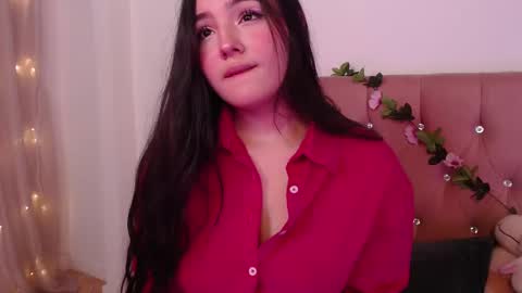 Snapshot of saraa_swett chatting on 10, 2, 2025 online show from 10, 2, 2025