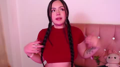 Snapshot of saraa_swett chatting on 26, 2, 2025 online show from 26, 2, 2025