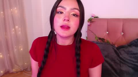 Snapshot of saraa_swett chatting on 26, 2, 2025 online show from 26, 2, 2025