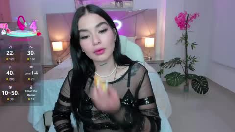 saracruz online show from 25, 4, 2026