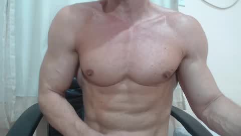 saradorj92 online show from 6, 11, 2025