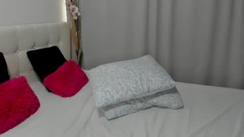 Sara online show from 5, 7, 2026
