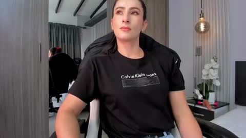  Sara Gomez  online show from 10, 6, 2026