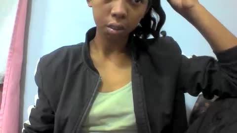 sarah146341 online show from 16, 12, 2025